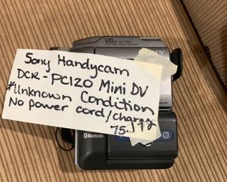 #172 Sony Handycam DCR-PC120 Mini DV Unknown condition no power Cord/charge $75.00