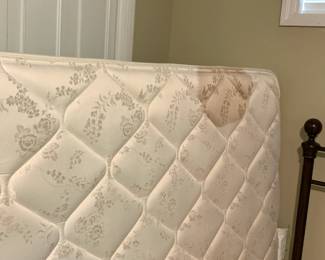 #2 Sealy Posturepedic Mattress And Boxsprings - Queen Size - as is $30.00
