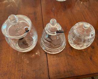Condiment jars