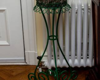 Plant stand
