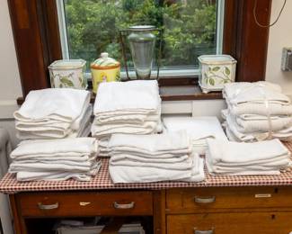 Towels and pots
