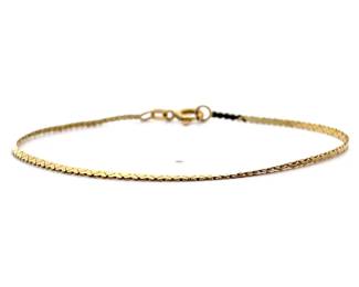 Chevron Cobra Herringbone Chain Bracelet in 14k Yellow Gold