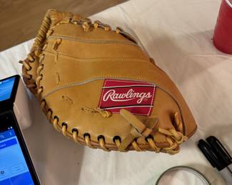 Rawlings Deep Catchers Mitt