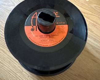 Stack of Wonderful 70s 45's