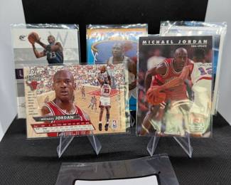 (5) Michael Jordan Basketball Cards Chicago Bulls
