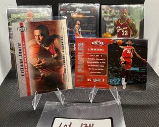 (5) LeBron James Basketball Cards Cleveland Cavaliers