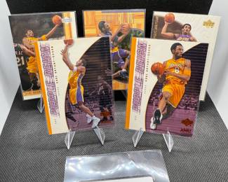 (5) Kobe Bryant Basketball Cards Los Angeles Lakers