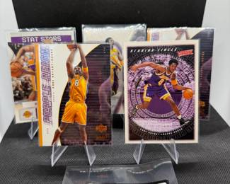 (5) Kobe Bryant Basketball Cards Los Angeles Lakers