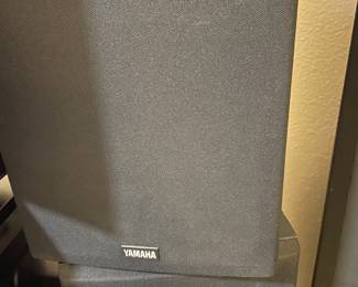Yamaha speakers model NS-A637