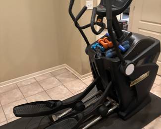 Gym quality Octane elliptical