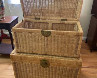 Wicker chests