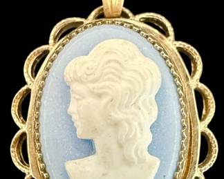 Small Cameo Pendant