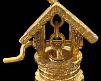 Gold Tone Wishing Well Charm