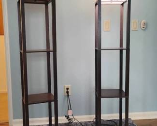 JH113Lamps And Rug