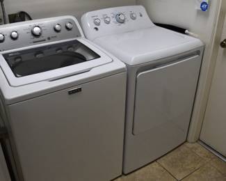 Laundry Room (Access to Garage)