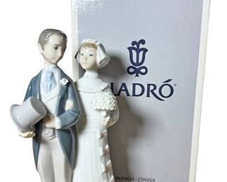Authentic Lladro Wedding Figure