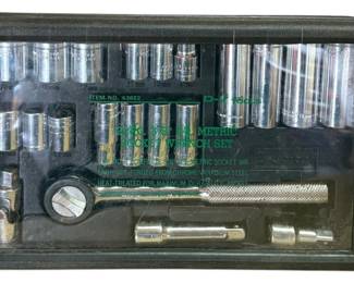 38in Metric Socket Wrench Set