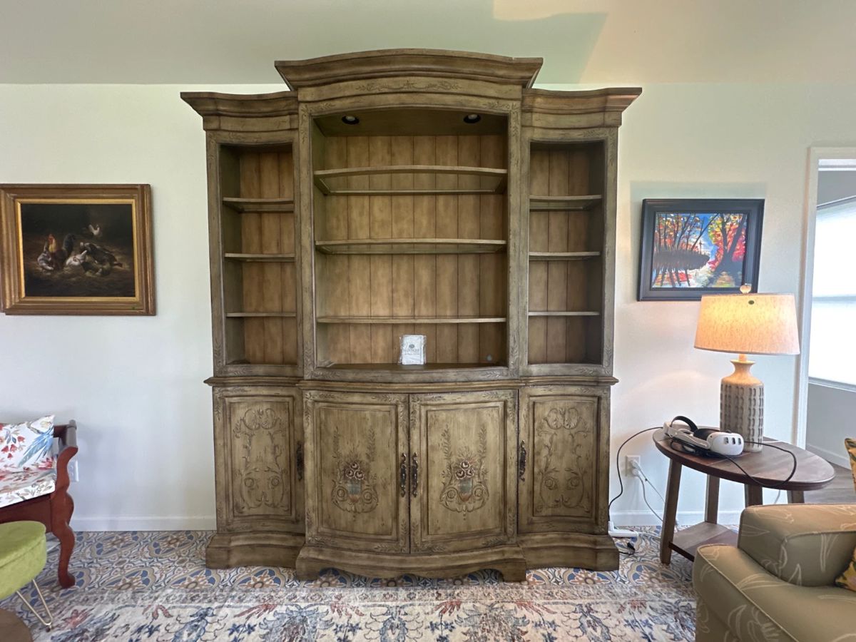 Hooker Furniture Lighted French Provencial Wall Unit/cabinet