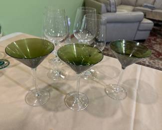 Set Of 7 Stemmed Glasses Wine & Martini Mix