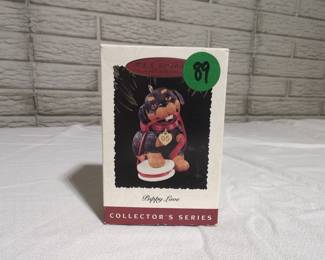 Hallmark 1995 Puppy Love Rottweiler Ornament 5th In Series