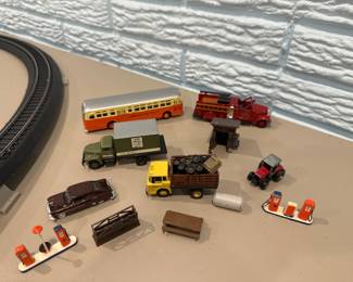 Ho Scale Utility Vehicle & Farm Accessory Lot 12 Pieces Total