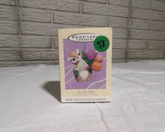 Hallmark 1995 Garden Club Ornament Squirrel With Tulips New Collectors Series
