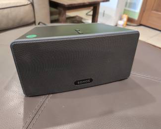 Sonos Play3 Wireless Smart Speaker (1 Of 3)