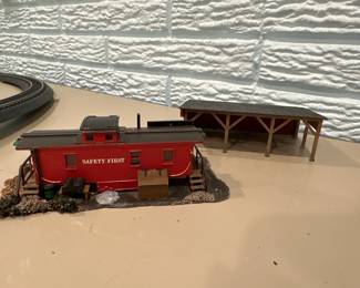 Ho Scale Maumee Valley & Tono Place Rr "safety First" Caboose Work Shed Scene Weathered Diorama