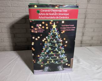 Hand Painted Ceramic Christmas Tree Over 90 Lights