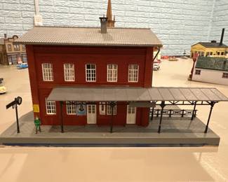 Model Power 480 Ho Scale Mansfield Station