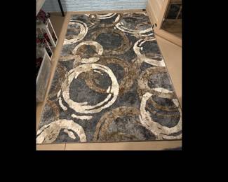 Modern Area Rug With Swirl Pattern 5x7 Approx.