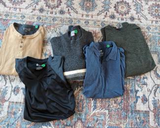 5 Xl Mens Shirts/ Sweater