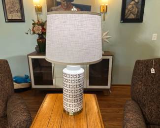 Table Lamp W/ Shade