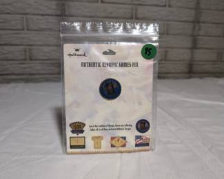Hallmark 1996 Olympic Games Pin Atlanta Summer Olympics Official