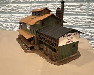 Lionel Ho Scale Harbauer Pickle & Catsup Factory Weathered Industrial Model