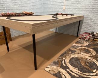 Table With Foam Style Top