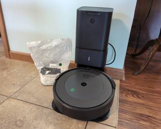 Roomba I4