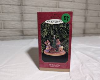Hallmark 1997 "the Perfect Tree" Ornament Tender Touches Series