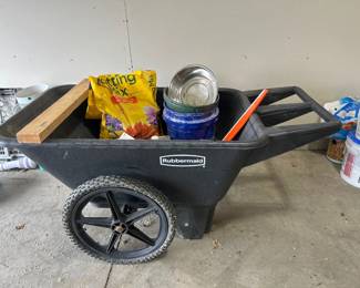 Rubbermaid Yard Cart With Miscellaneous Items