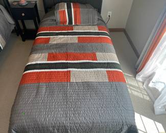 Xl Twin Comforter & Sham