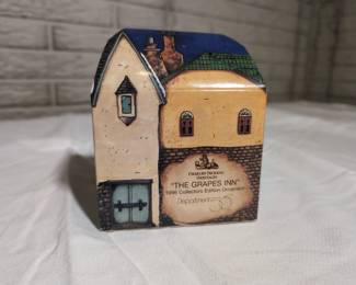 Department 56 The Grapes Inn Ornament 1996 Dickens Heritage Collectors Edition