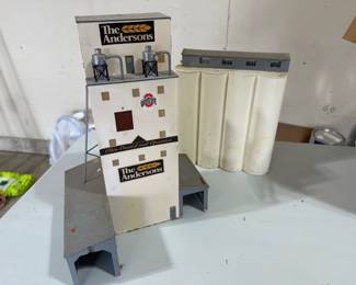 Toy Train Accessory-the Andersons 2 Piece Grain Elevator