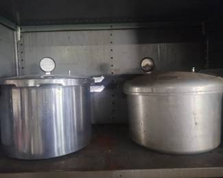 Pressure canners