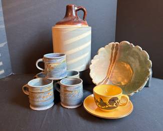 Beige & Blue pottery
