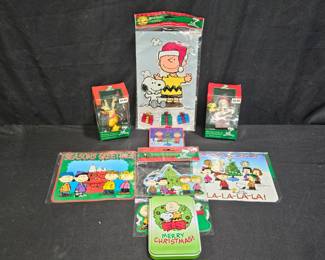 Peanuts Gift Tags, Magnets, Window Clings, etc