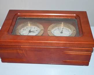 Bulova Barometer And Clock Battery Operated In Wood / Glass Case Desk, Mantel & Shelf Clock Works