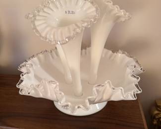 Vintage Milk Glass Bud Vases