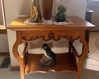 Beautiful Ornate Parlor Table