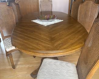 Vintage Dining Room Set Table & 6 chairs 