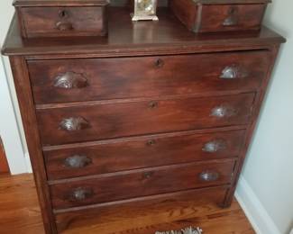 4-drawer dresser